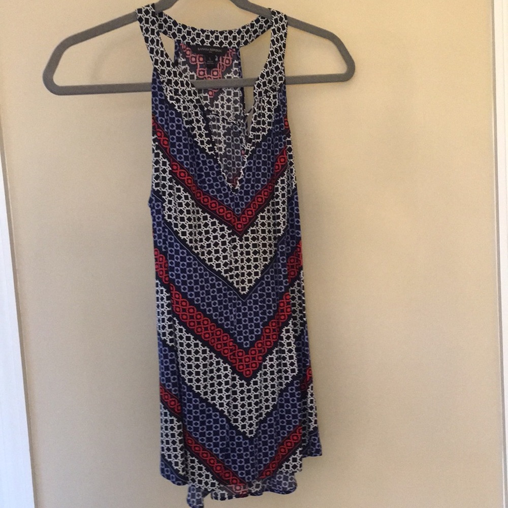 🎀 Banana Republic Tank Top with Front Tassles